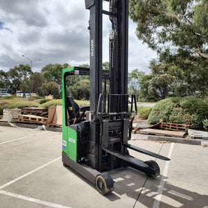 Reach Trucks