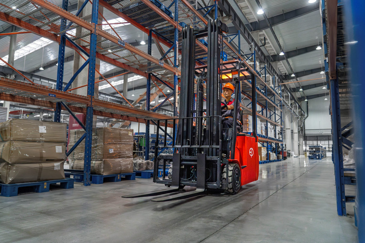 [EP] CPD18TV8 - 1.8 Tonne 3-Wheel Counterbalance Forklift (Cold Storage)