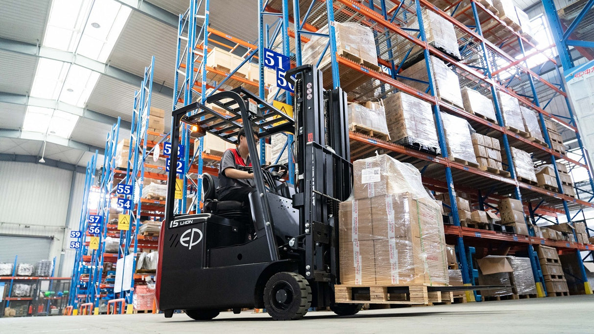 [EP] EFS - 1.5 Tonne 3-Wheel Counterbalance Forklift (AGM)