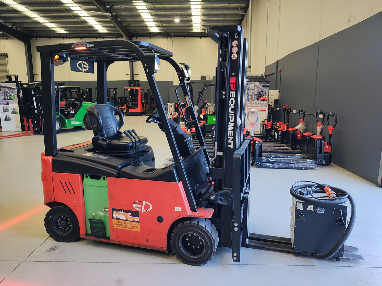 [Used] EP - 1.8T Counterbalance Forklift - SN: 2281000162 (Lithium)
