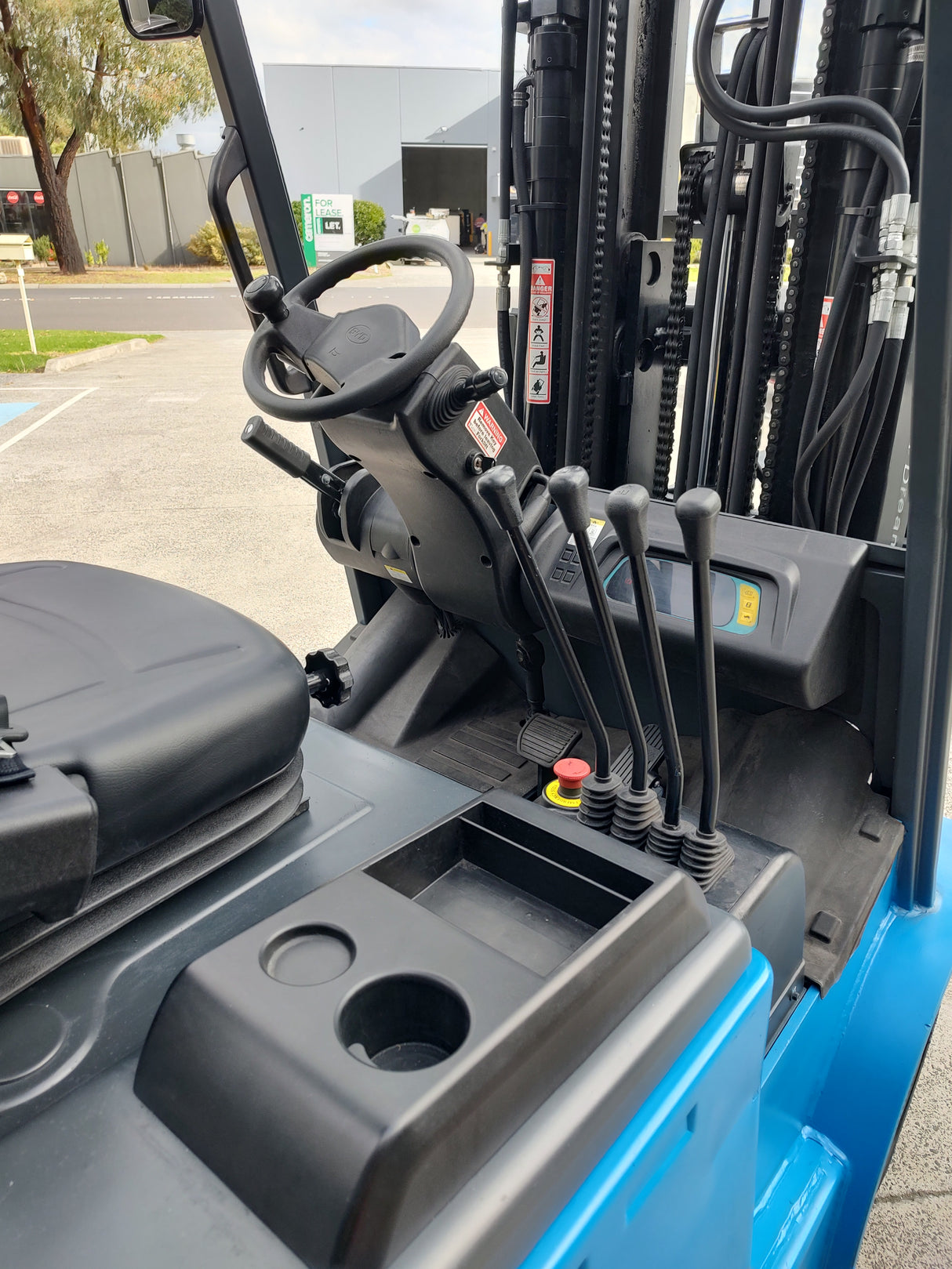 [Refurbished] BYD - 2.0T Counterbalance Forklift - SN: 0701190267 (Lithium)