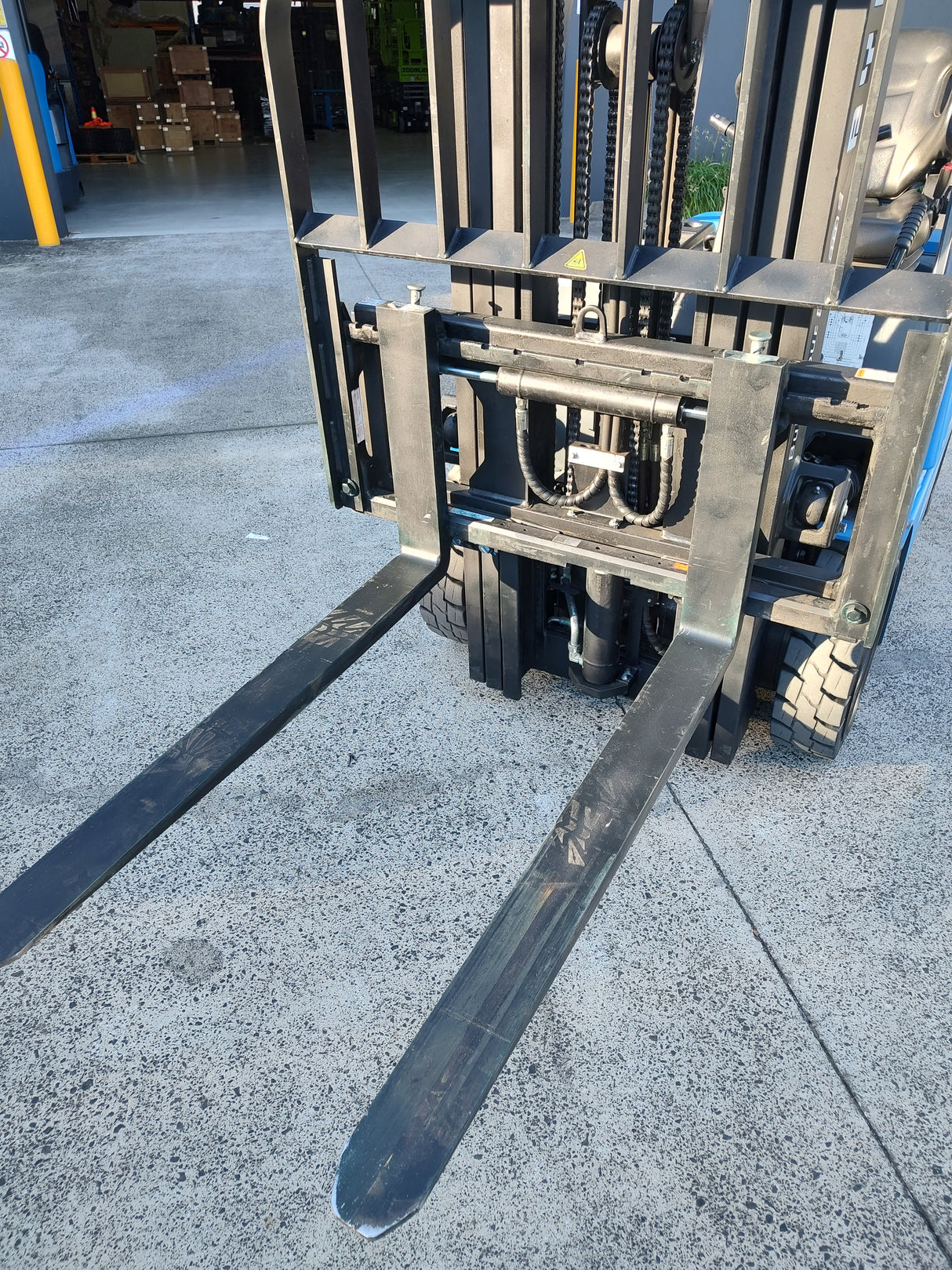 [Refurbished] BYD - 1.8T Counterbalance Forklift - SN: 1501200403 (Lithium)