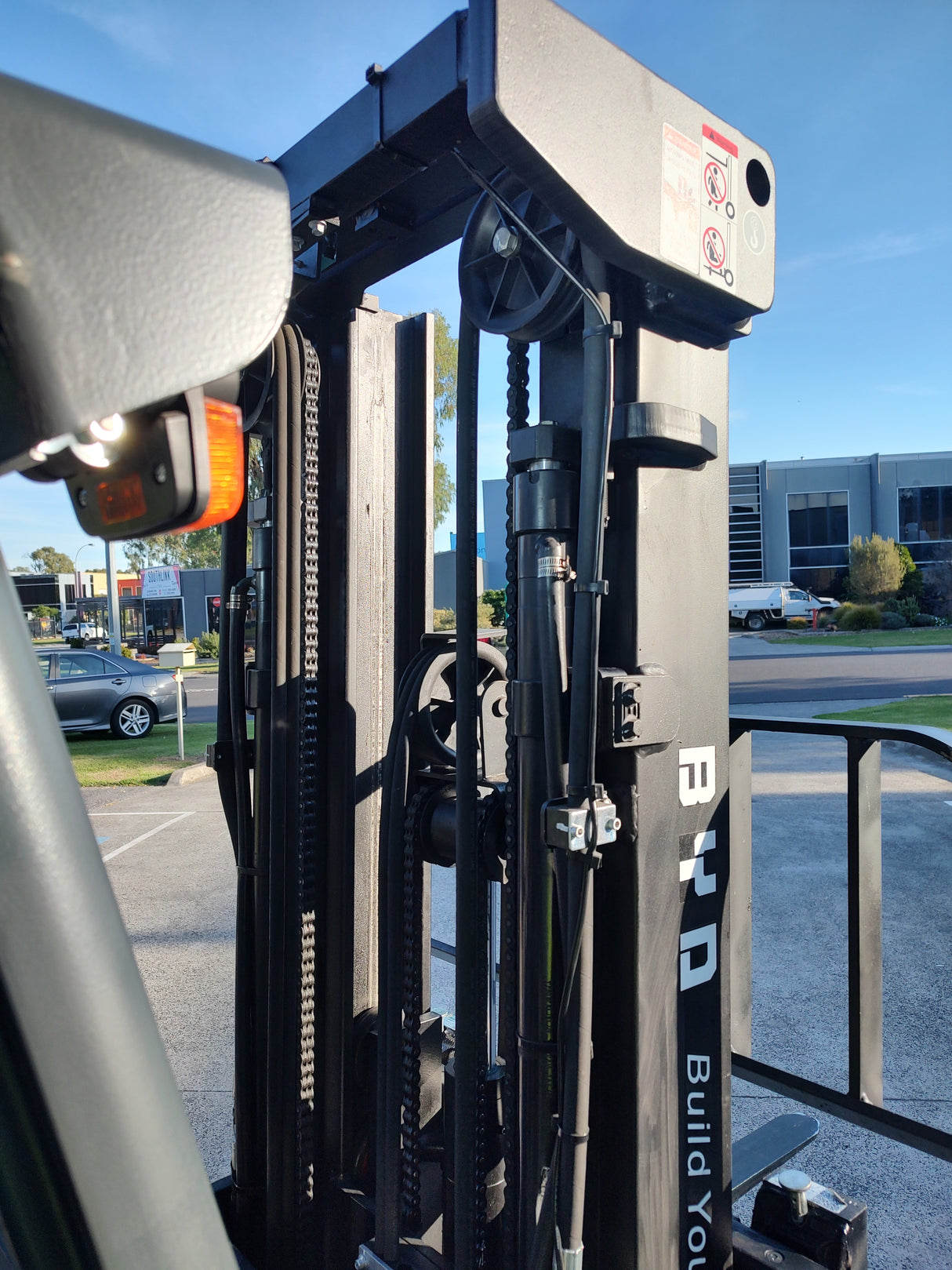 [Refurbished] BYD - 1.8T Counterbalance Forklift - SN: 1501200403 (Lithium)