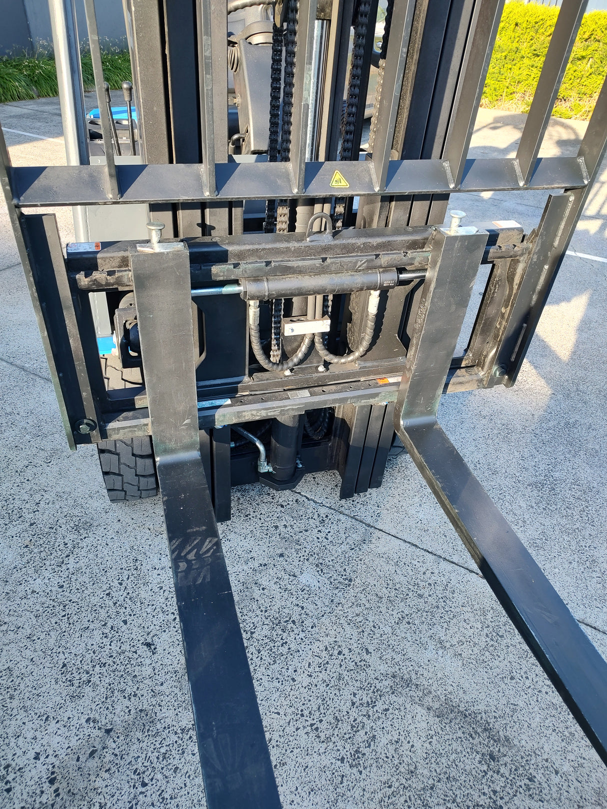 [Refurbished] BYD - 1.8T Counterbalance Forklift - SN: 1501200403 (Lithium)