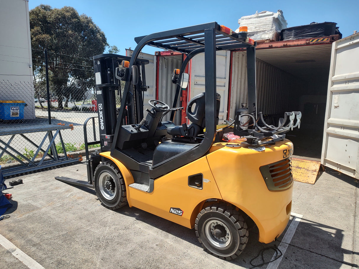 [XCMG] 2.5 Tonne Counterbalance Forklift (LPG & Petrol)